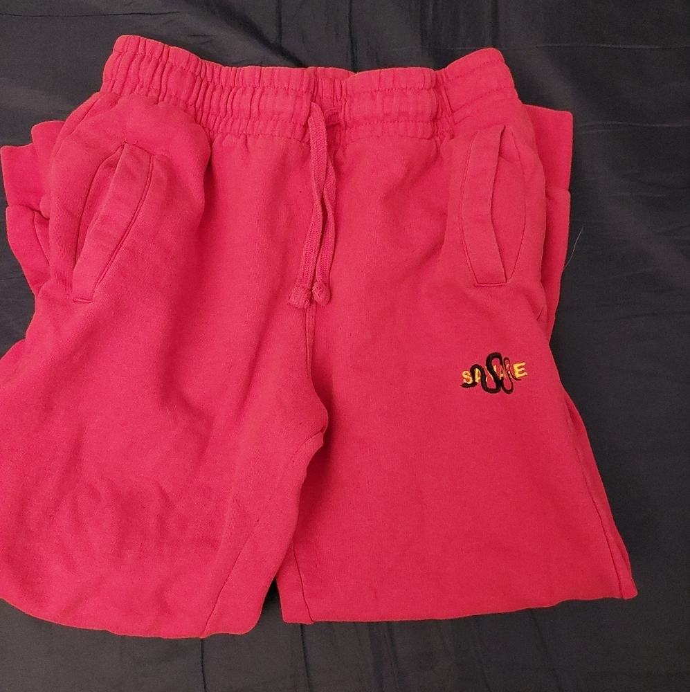3 pairs of joggers